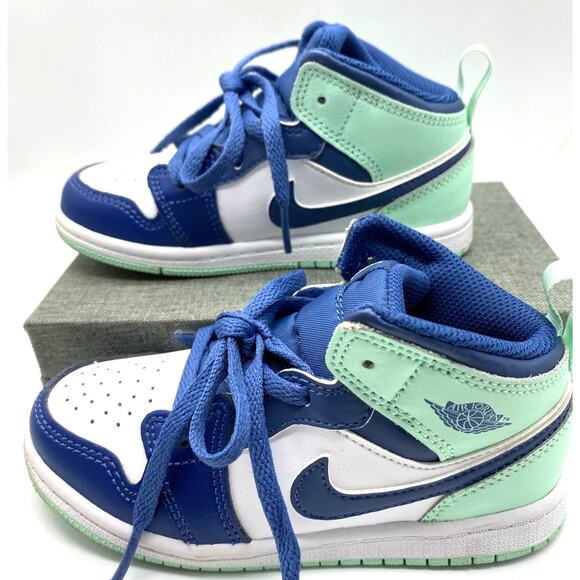 64073-413] Preschool Air Jordan Retro 1 MID 'Mystic Navy Mint size 10 C‎ - Picture 3 of 9